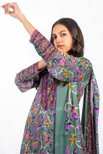 Alkaram FW-27.1-22-Grey Winter Collection 2022 Online Shopping